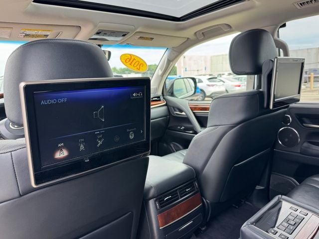 2016 Lexus LX 570
