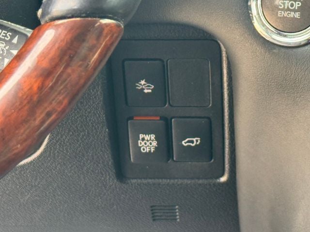 2016 Lexus LX 570
