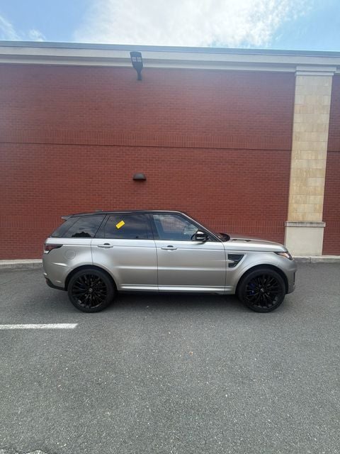 2017 Land Rover Range Rover Sport 5.0L V8 Supercharged SVR