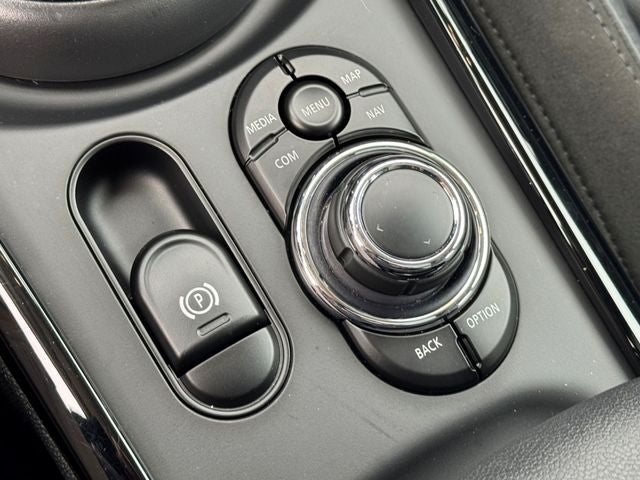 2024 MINI Cooper S Clubman Signature