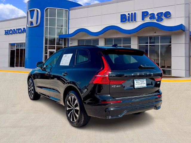 2024 Volvo XC60 B5 Plus Dark Theme