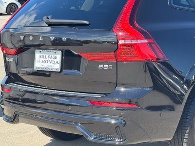 2024 Volvo XC60 B5 Plus Dark Theme