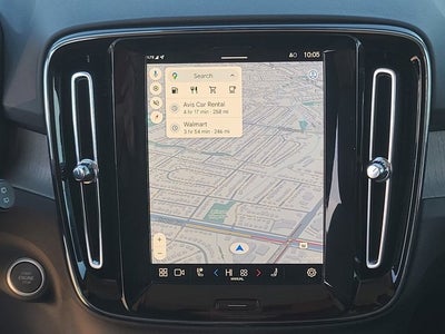 2025 Volvo XC40 B5 Plus Bright Theme