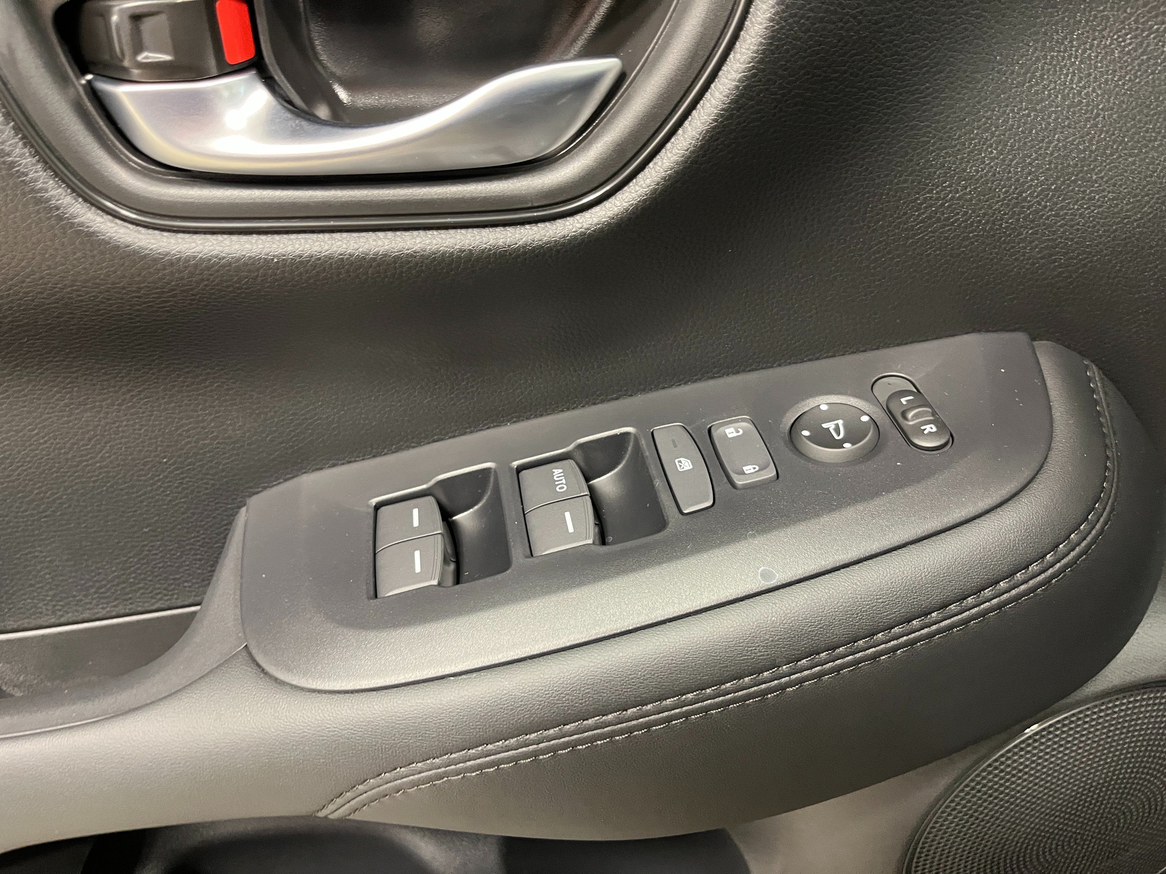 2027 Honda HR-V LX