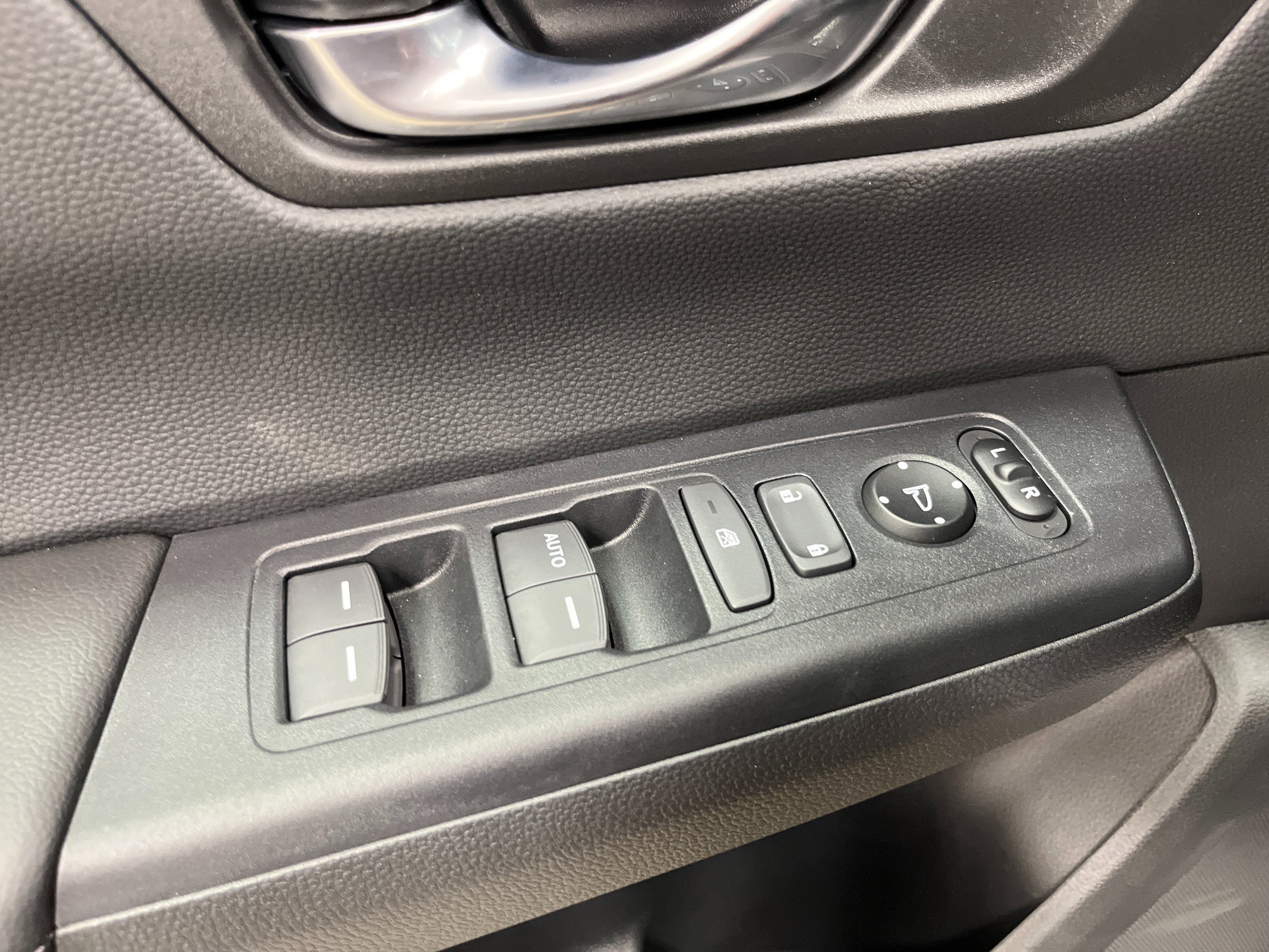2027 Honda CR-V LX
