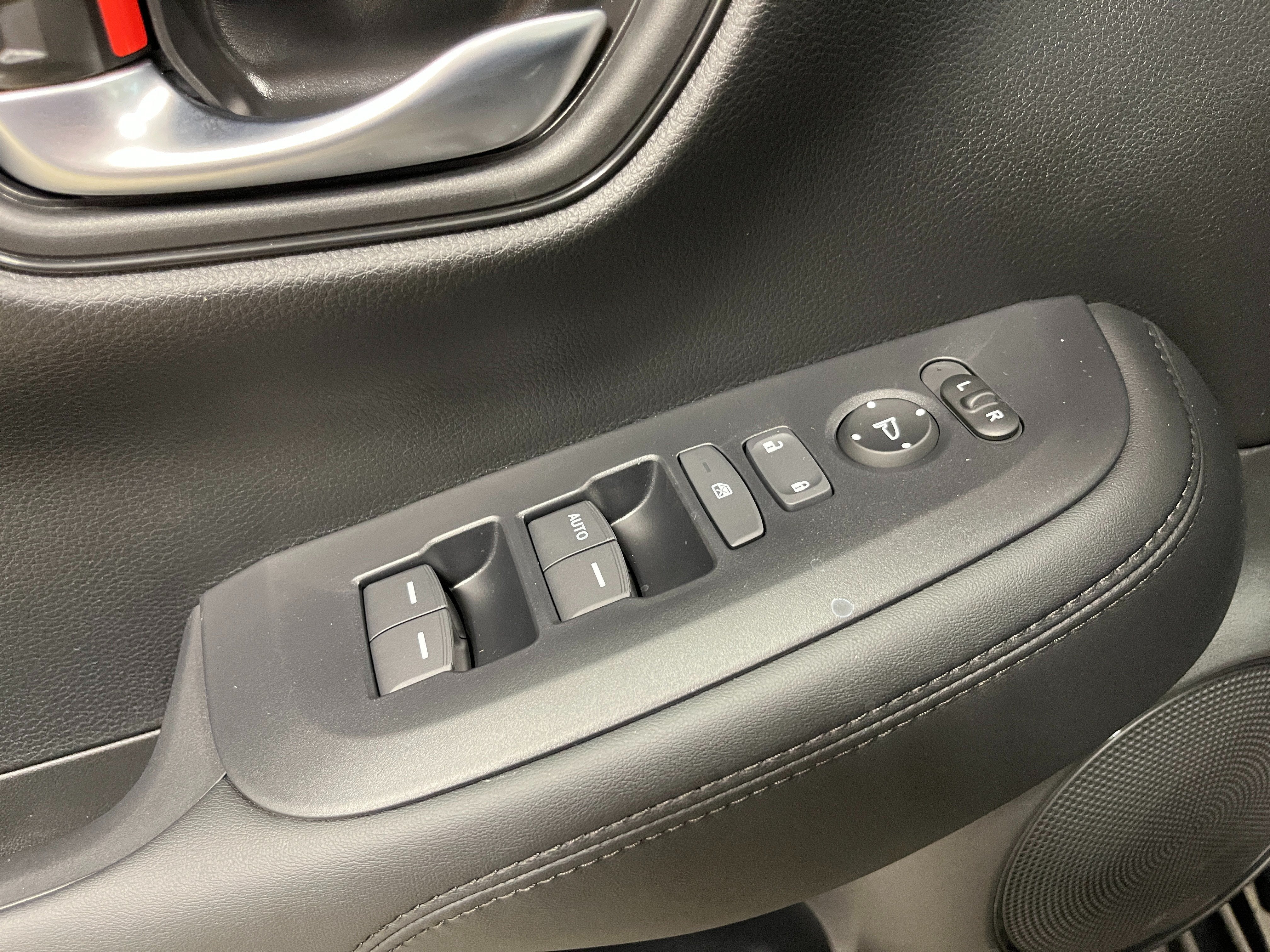 2027 Honda HR-V LX