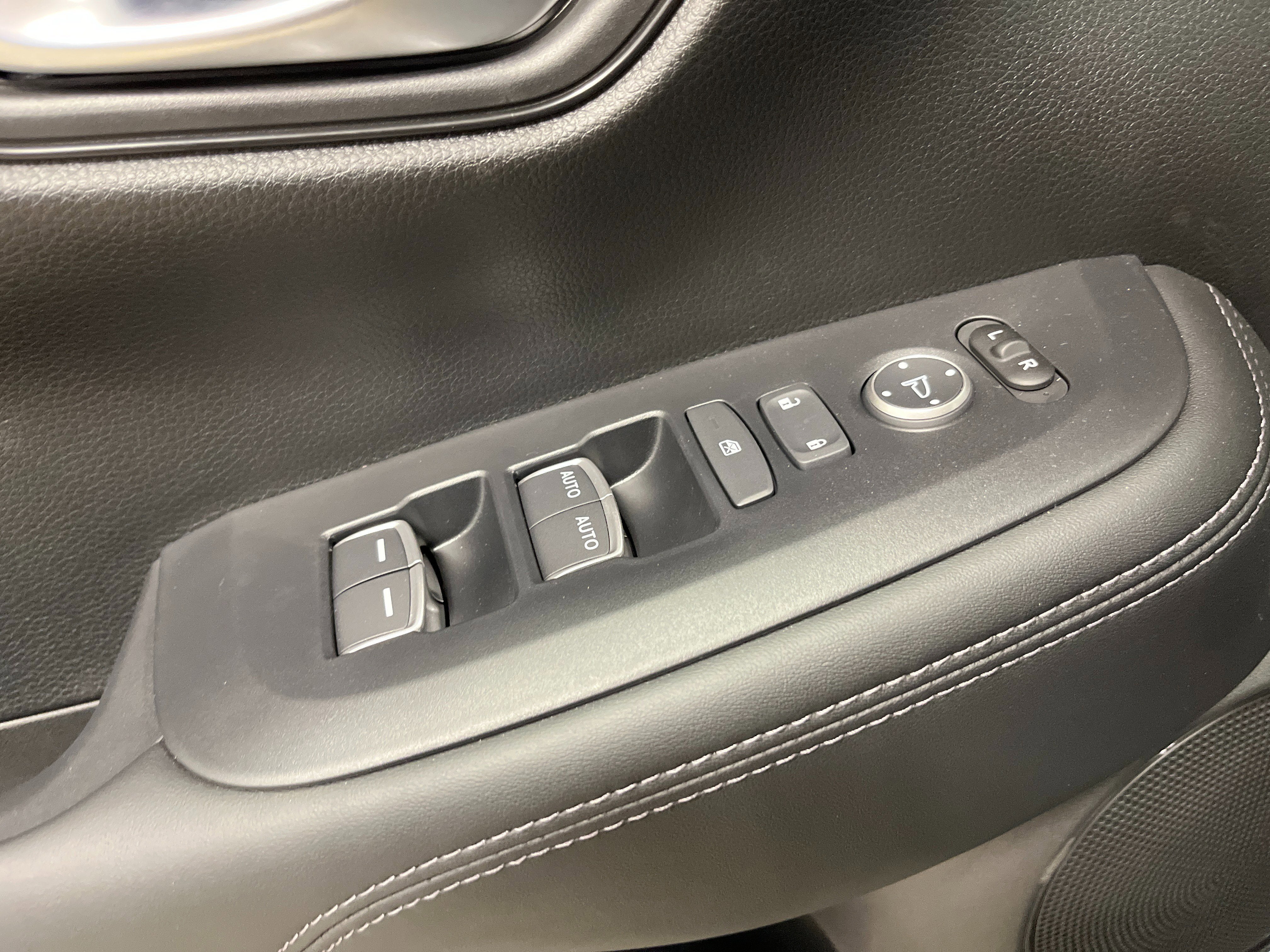 2027 Honda HR-V EX-L